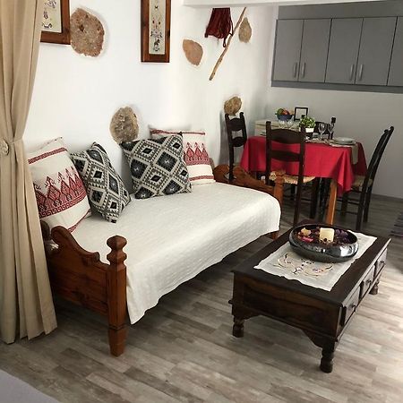Little Cottage Αθήνα Εξωτερικό φωτογραφία
