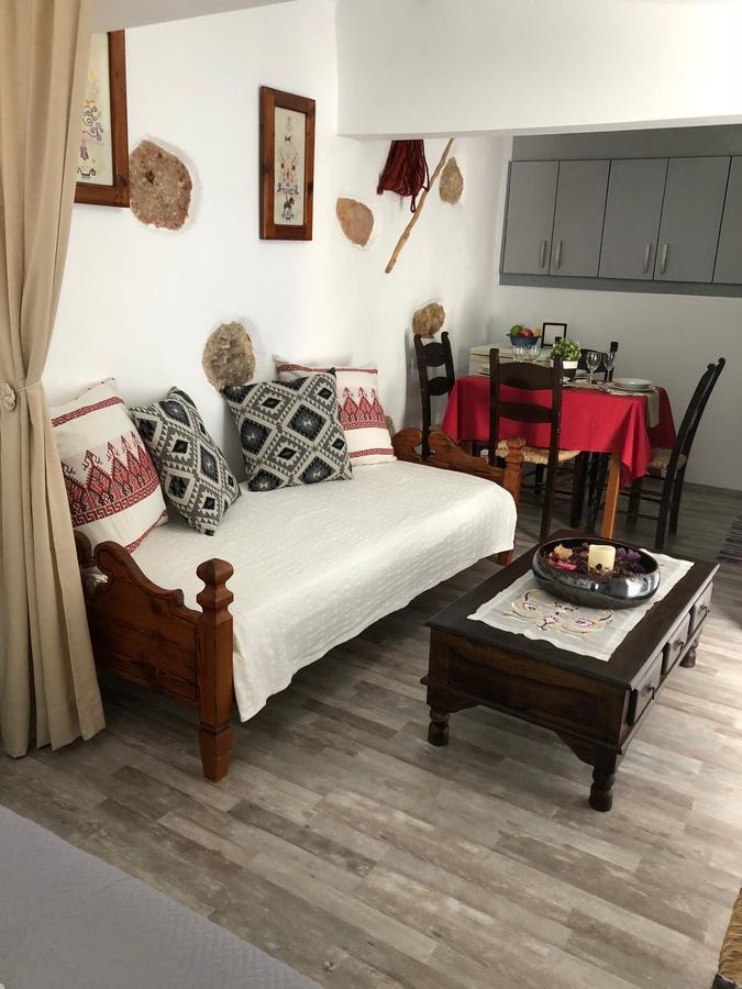Little Cottage Αθήνα Εξωτερικό φωτογραφία