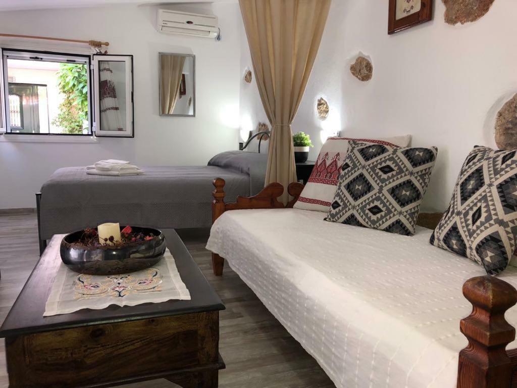 Little Cottage Αθήνα Εξωτερικό φωτογραφία