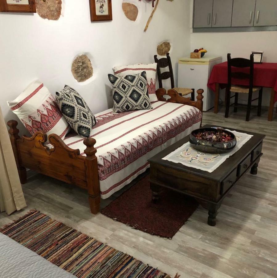 Little Cottage Αθήνα Εξωτερικό φωτογραφία